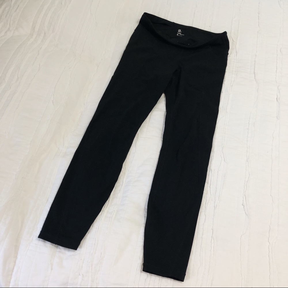 black leggings